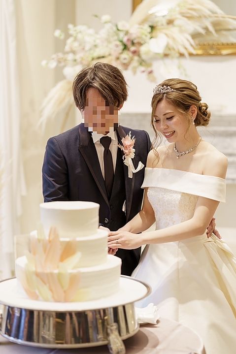 完全個室のリラクゼーション エステ・アロマ・整体・脱毛サロン ライラックローズ掛川・菊川 ブライダルエステイメージ画像 腕痩身 お腹痩身 全身痩身 小顔 美肌 美白 フェイシャルエステ たるみ しわ 引き締め リフトアップ 痛くない 短期間エステ 安い 効果抜群 アンチエイジング 電流マシン 最先端マシン 脱毛 レディース脱毛 メンズ脱毛 メンズエステ メンズブライダルエステ メンズ痩身 袋井市 磐田市 豊田町 浜松市 森町 牧之原市 御前崎市 吉田町 金谷 島田市 焼津市 藤枝市 静岡市