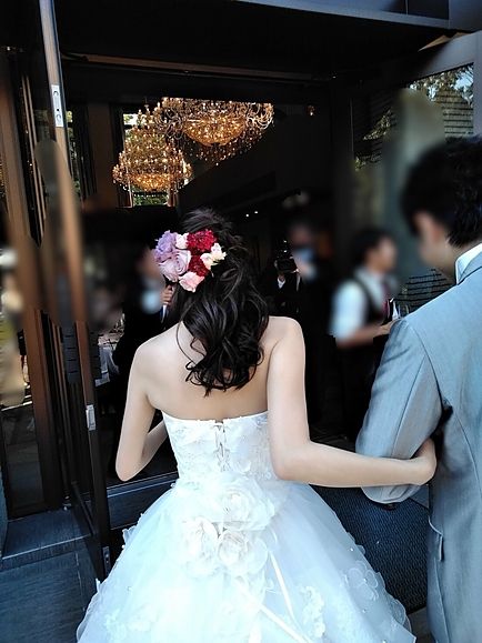 ライラックローズ ブライダルエステ イメージ画像 MR4 背中綺麗 痩身 美肌 美白 花嫁 結婚式
