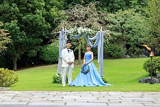 完全個室のリラクゼーション エステ・アロマ・整体・脱毛サロン ライラックローズ掛川・菊川 ブライダルエステイメージ画像 新郎新婦 痩身メンズ脱毛 メンズエステ 痩身 美肌 ドレス 安い