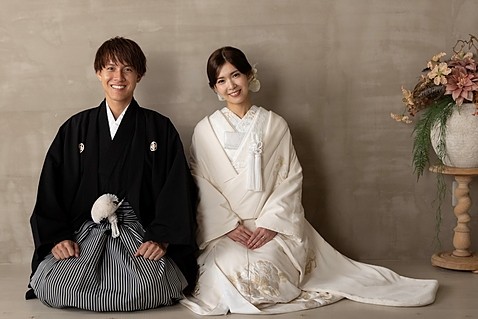 完全個室のリラクゼーション エステ・アロマ・整体・脱毛サロン ライラックローズ 掛川・菊川 ブライダルエステイメージ画像 結婚式 前撮り 新郎新婦 ブライダル整体 フェイシャルエステ 痩身 ダイエット リンパ 美肌 にきび