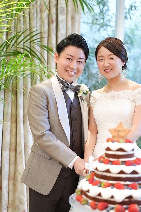 完全個室のリラクゼーション エステ・整体・脱毛サロン ライラックローズ 掛川・菊川 ブライダルエステイメージ画像 磐田 袋井 森町 浜松 御前崎 牧之原 島田 焼津 金谷 藤枝 吉田町 ブライダルエステ ブライダル整体 猫背 姿勢 痩身 ダイエット 痩せる フェイシャルエステ 美肌 美白 小顔 にきび ニキビ 背中ニキビ 二の腕痩身 リフトアップ ブライダル痩身 短期間 安い