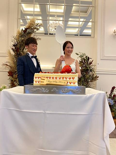 完全個室のリラクゼーション エステ・アロマ・整体・脱毛サロン ライラックローズ掛川・菊川 ブライダルエステイメージ画像 SM様 痩身 背中キレイ 背中ニキビ エステサロン ブライダルフェイシャル 小顔 美肌 美白 姿勢キレイ