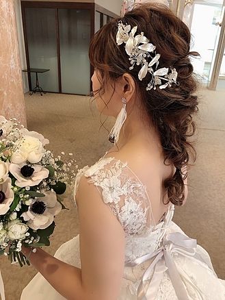 完全個室のリラクゼーション エステ・アロマ・整体・脱毛サロン ライラックローズ掛川・菊川 ブライダルエステイメージ画像 背中キレイ 肩甲骨 肩甲骨はがし 背中エステ 背中痩身 美肌 姿勢キレイ
