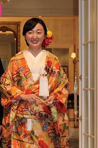 完全個室のリラクゼーションエステ・アロマ・脱毛・整体サロン ライラックローズ掛川店・菊川店 ブライダルエステイメージ画像 姿勢矯正 ブライダル整体 脱毛 メンズブライダルエステ 痩身 美顔 小顔 フェイシャル メンズフェイシャル 美白