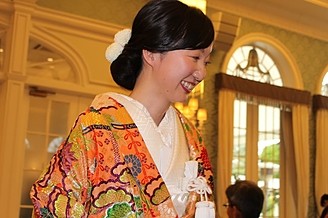 完全個室のリラクゼーションエステ・アロマ・脱毛・整体サロン ライラックローズ掛川店・菊川店 ブライダルエステイメージ画像 和装 小顔 フェイシャル ブライダルフェイシャル 痩身 ブライダル痩身 姿勢矯正 ブライダル整体 メンズブライダルエステ