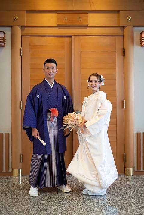 完全個室のリラクゼーション エステ・アロマ・整体・脱毛サロン ライラックローズ掛川・菊川 ブライダルエステイメージ画像 和装新郎新婦 結婚式